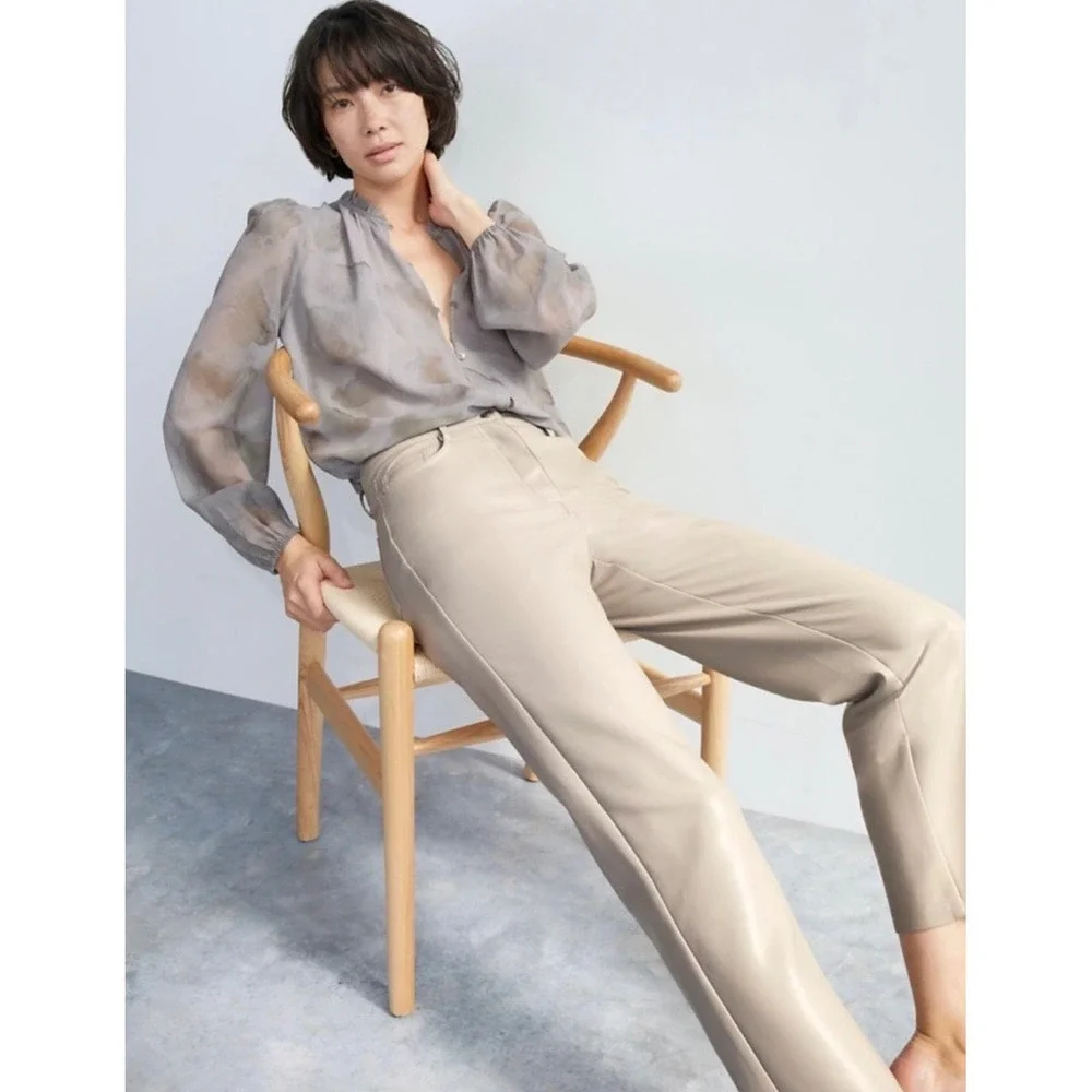 Wilfred Aritzia Melina Vegan Leather Pants High Waist Straight‎ Leg Taupe Size 8
